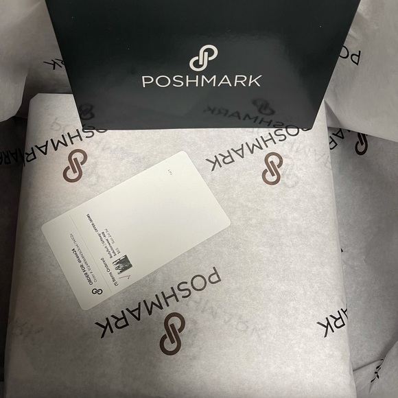 #PoshPolitely in my #PoshAmbassadorII Closet 4 #PoshProcess & #PoshProtection! - Picture 7 of 12